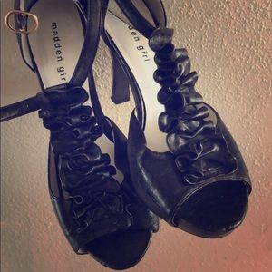 Goes with everything heels